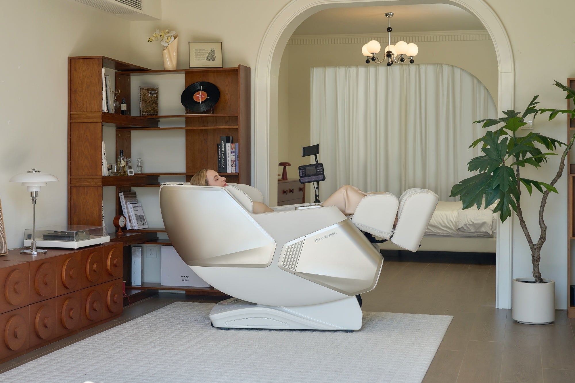 How Zero Gravity in Massage Chair Mode Benefits the Spine and Circulation?